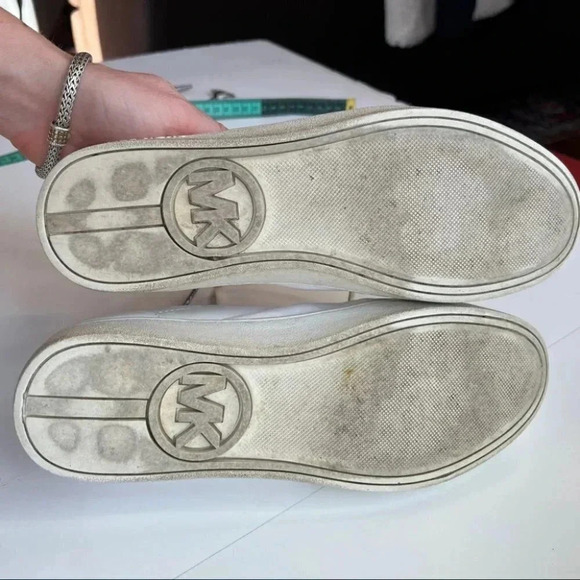 Michael Kors Jet Set 6 Sneaker - Picture 9 of 10